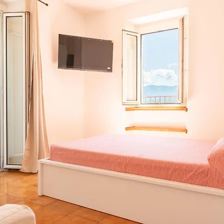 Apartment Sinner Luino